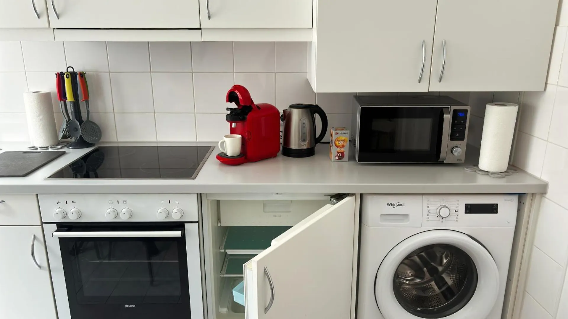 Central Mariahilfer Apartment 5 Min To The Schoenbrunn Palace And City Shopping Center Viena 0*,  Austria